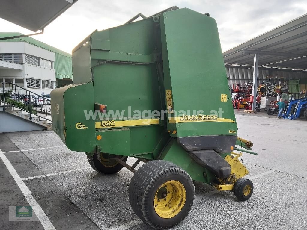 Rundballenpresse typu John Deere 592 MAXI CUT, Gebrauchtmaschine w Klagenfurt (Zdjęcie 4)