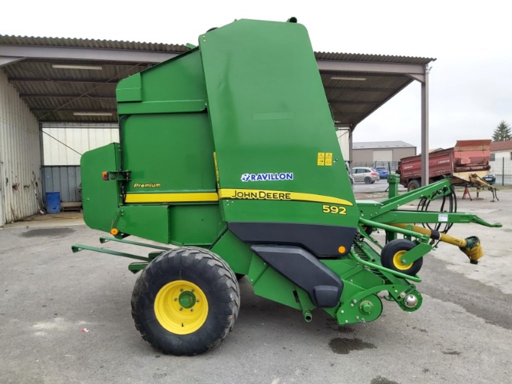 Rundballenpresse del tipo John Deere 592 premium, Gebrauchtmaschine en VERT TOULON (Imagen 4)