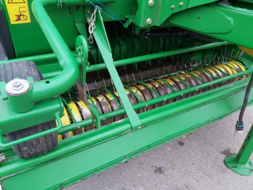 Rundballenpresse typu John Deere 592 premium, Gebrauchtmaschine w VERT TOULON (Zdjęcie 9)