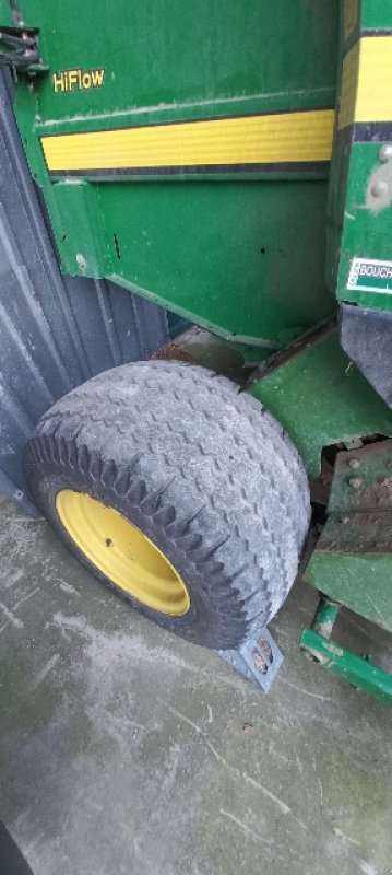 Rundballenpresse typu John Deere 592, Gebrauchtmaschine w VERT TOULON (Zdjęcie 4)