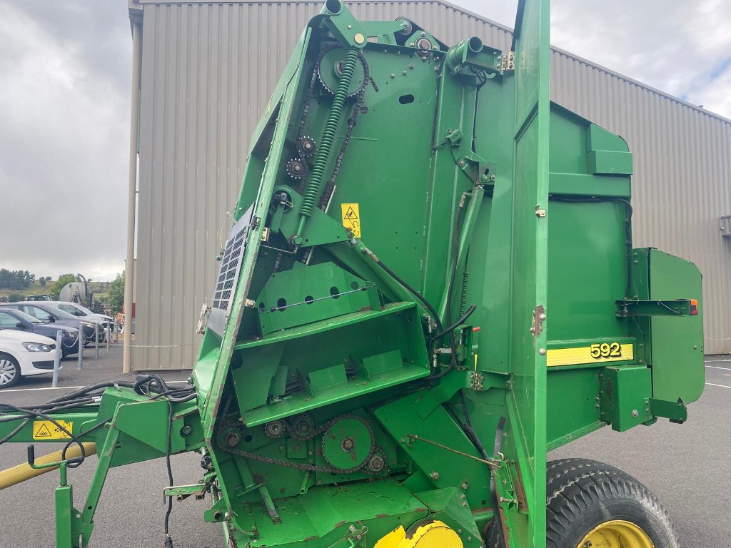 Rundballenpresse del tipo John Deere 592, Gebrauchtmaschine en SAINT FLOUR (Imagen 10)