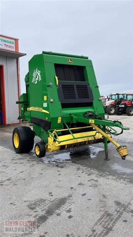 Rundballenpresse van het type John Deere 592, Gebrauchtmaschine in Vitis (Foto 4)