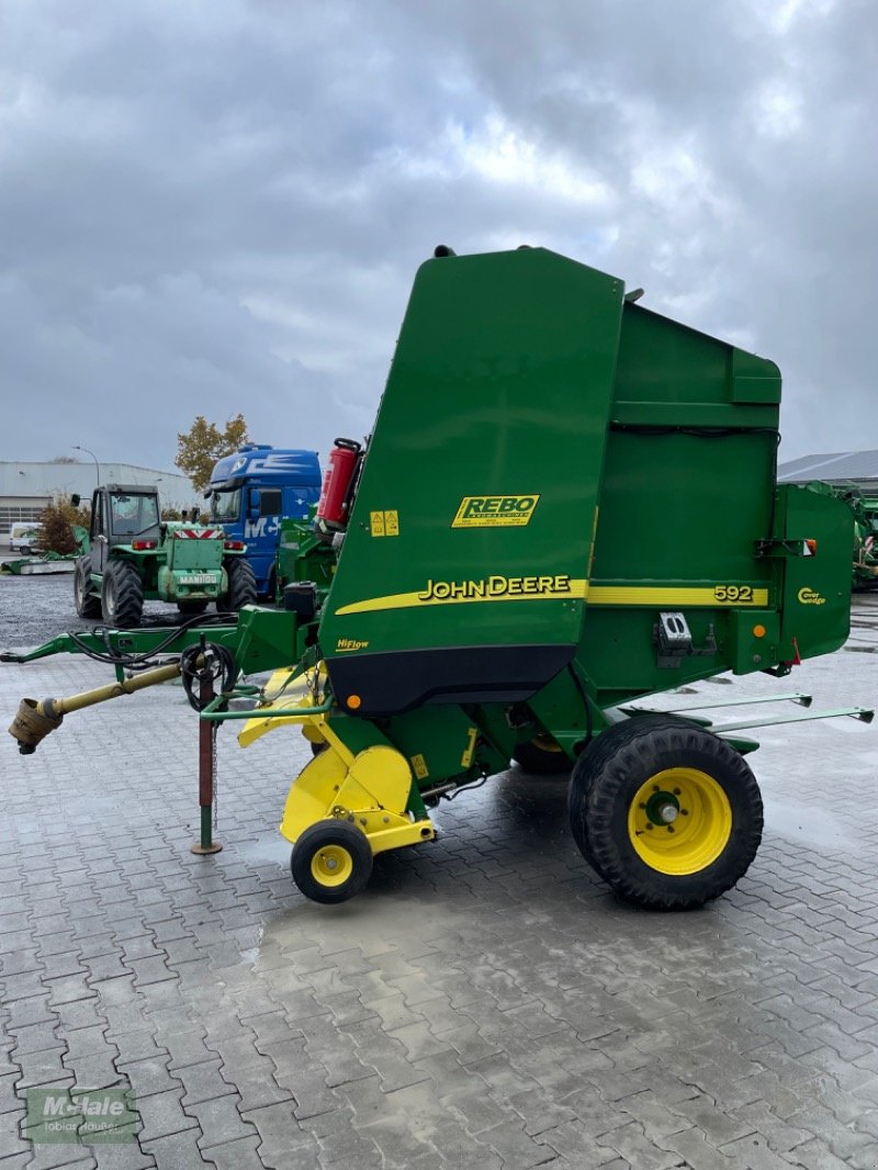 Rundballenpresse Türe ait John Deere 592, Gebrauchtmaschine içinde Borgholzhausen (resim 7)