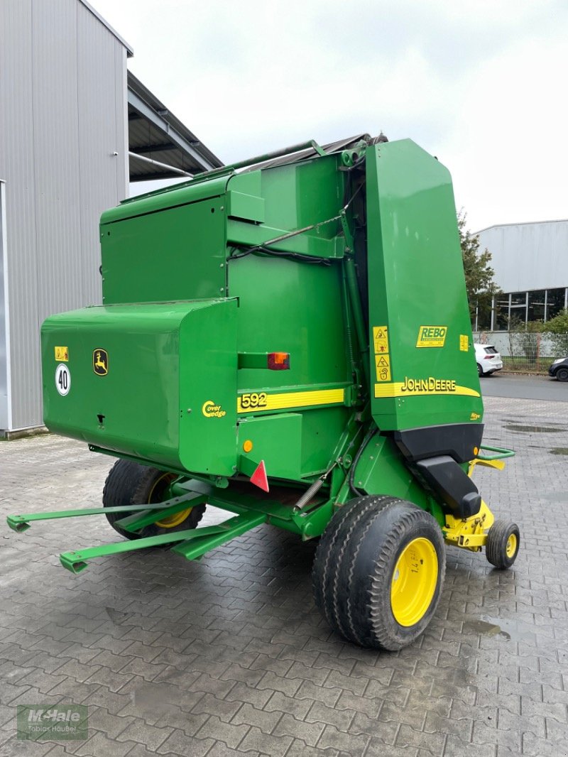 Rundballenpresse Türe ait John Deere 592, Gebrauchtmaschine içinde Borgholzhausen (resim 10)