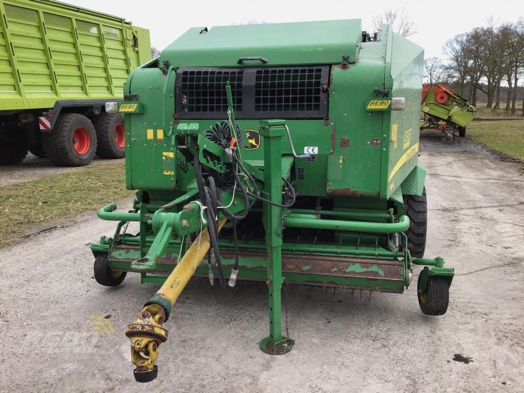 Rundballenpresse a típus John Deere 744 KOMBI-RUNDBALLENPRESSE, Gebrauchtmaschine ekkor: Aurich (Kép 8)