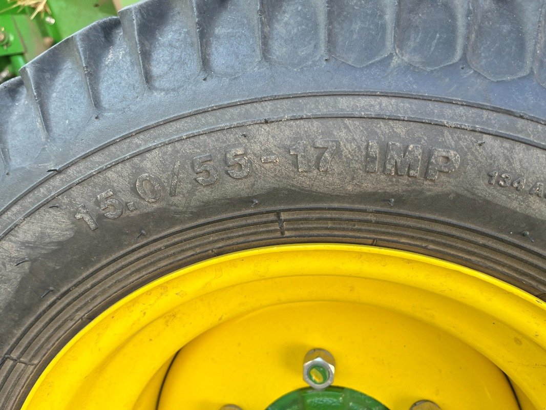 Rundballenpresse типа John Deere 854 RotoFlow Cover Edge, Gebrauchtmaschine в Ebersbach (Фотография 29)