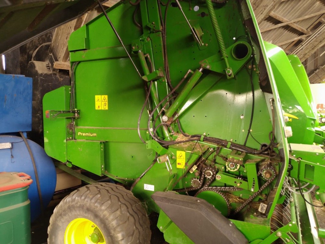 Rundballenpresse typu John Deere 864 L, Gebrauchtmaschine w Liebenwalde (Zdjęcie 21)