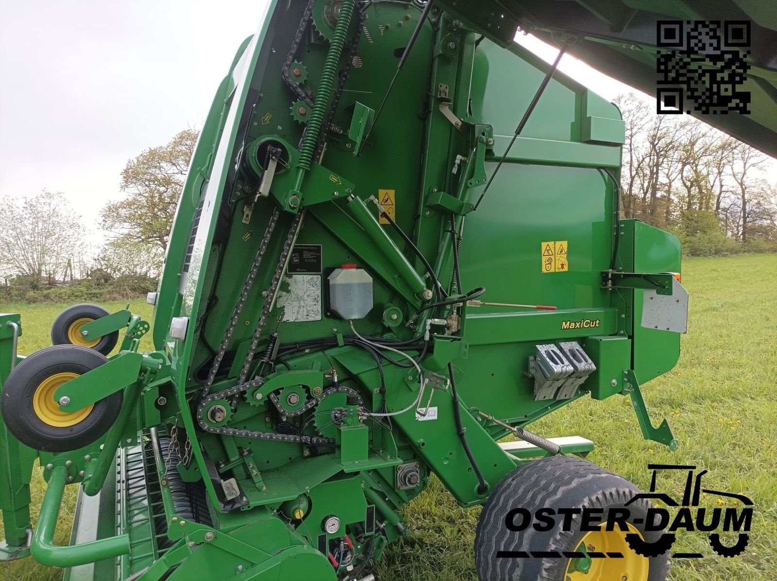 Rundballenpresse tip John Deere 864 MaxiCut, Gebrauchtmaschine in Kaisersesch (Poză 4)