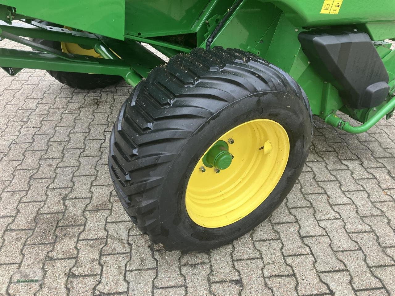 Rundballenpresse от тип John Deere 864 PREMIUM, Gebrauchtmaschine в Spelle (Снимка 4)