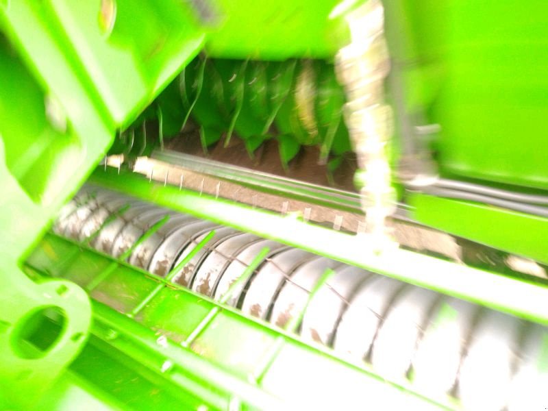 Rundballenpresse of the type John Deere 864 Rotoflow, Gebrauchtmaschine in Liebenwalde (Picture 20)