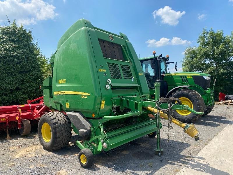 Rundballenpresse tipa John Deere 864, Gebrauchtmaschine u ESCAUDOEUVRES (Slika 4)