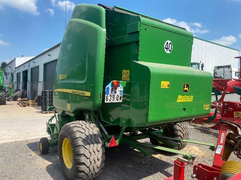 Rundballenpresse tip John Deere 864, Gebrauchtmaschine in ESCAUDOEUVRES (Poză 2)