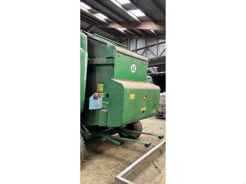 Rundballenpresse typu John Deere 864, Gebrauchtmaschine w Wargnies Le Grand (Zdjęcie 5)