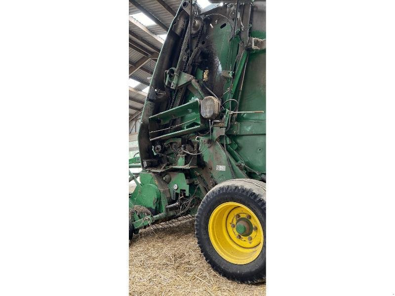 Rundballenpresse typu John Deere 864, Gebrauchtmaschine v Wargnies Le Grand (Obrázek 4)