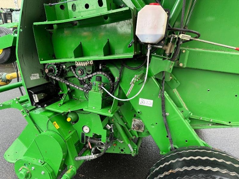 Rundballenpresse typu John Deere 864, Gebrauchtmaschine w Wargnies Le Grand (Zdjęcie 5)