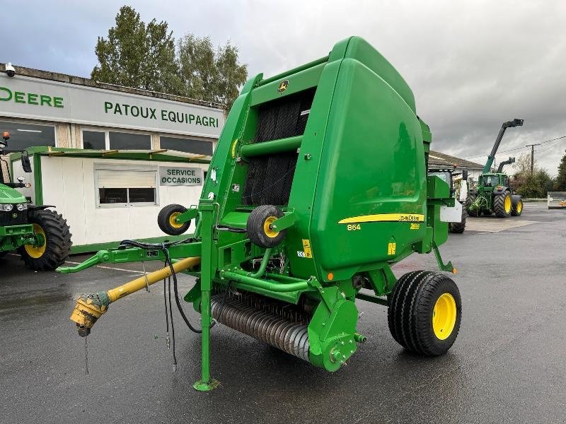 Rundballenpresse типа John Deere 864, Gebrauchtmaschine в Wargnies Le Grand (Фотография 1)