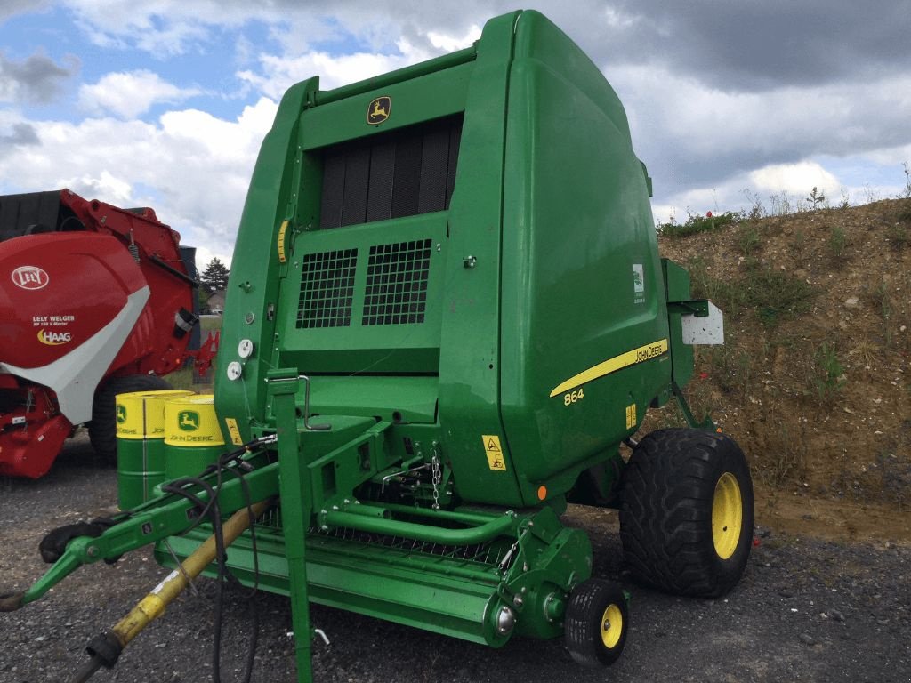 Rundballenpresse typu John Deere 864, Gebrauchtmaschine v Vogelsheim (Obrázok 1)