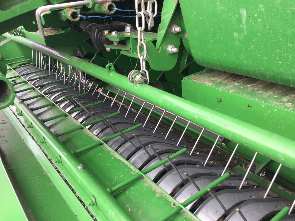 Rundballenpresse tip John Deere 864, Gebrauchtmaschine in Vogelsheim (Poză 5)