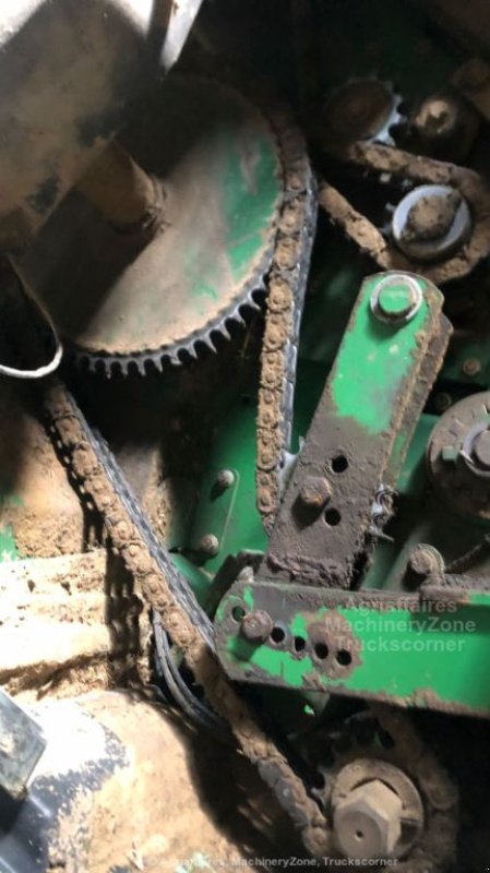 Rundballenpresse van het type John Deere 864, Gebrauchtmaschine in Vogelsheim (Foto 3)