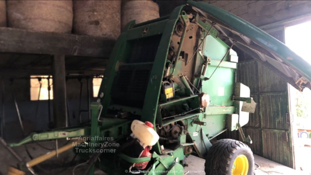 Rundballenpresse van het type John Deere 864, Gebrauchtmaschine in Vogelsheim (Foto 2)