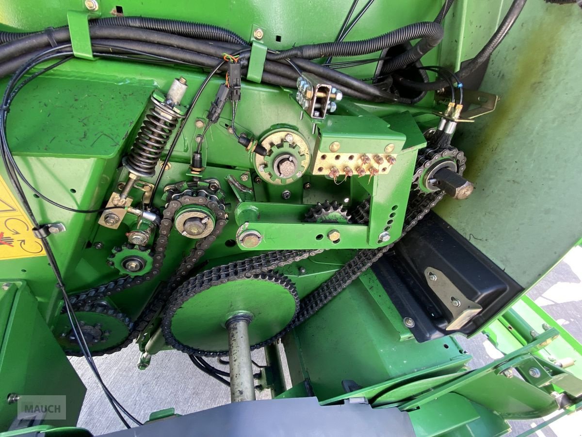 Rundballenpresse des Typs John Deere 864, Gebrauchtmaschine in Burgkirchen (Bild 14)