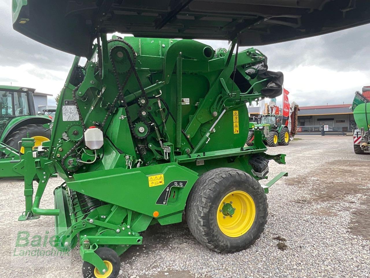 Rundballenpresse del tipo John Deere 960 Premium MaxiCut 25, Gebrauchtmaschine In OBERNDORF-HOCHMOESSINGEN (Immagine 2)