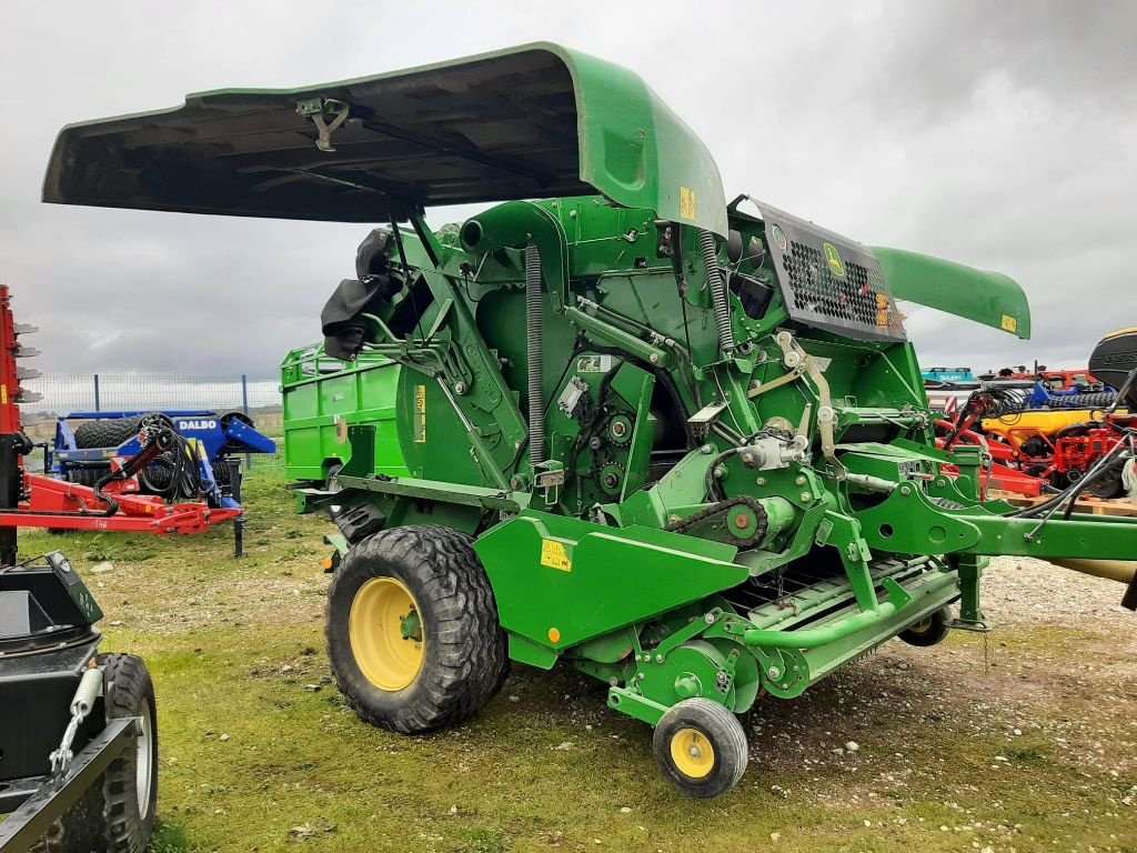 Rundballenpresse typu John Deere 960, Gebrauchtmaschine v SAINT LOUP (Obrázek 11)