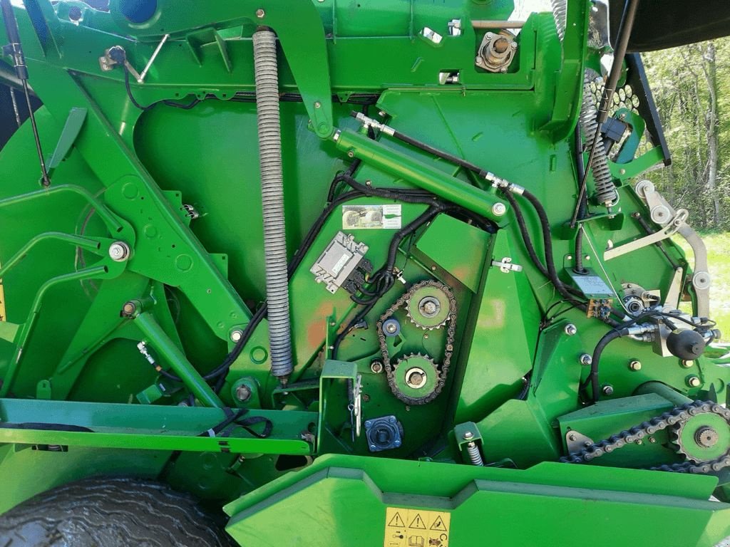 Rundballenpresse tip John Deere 960, Gebrauchtmaschine in CHEMAUDIN ET VAUX (Poză 6)