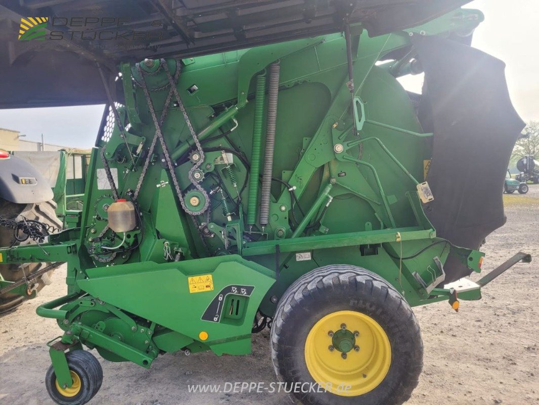 Rundballenpresse типа John Deere 990, Gebrauchtmaschine в Rietberg (Фотография 12)