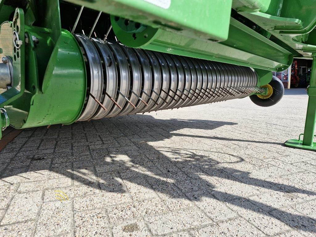 Rundballenpresse van het type John Deere C451R, Neumaschine in Visbek/Rechterfeld (Foto 17)