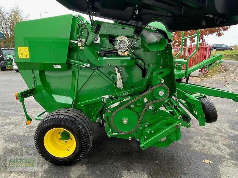 Rundballenpresse des Typs John Deere F 441 M, Neumaschine in Kroppach (Bild 12)