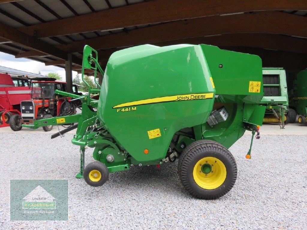 Rundballenpresse Türe ait John Deere F 441 M, Neumaschine içinde Lambach (resim 7)