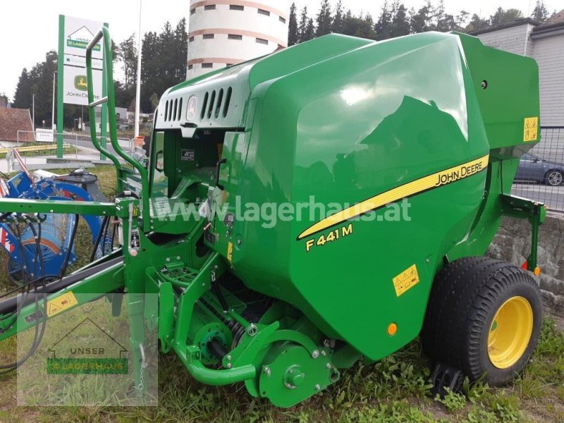 Rundballenpresse типа John Deere F 441 M, Neumaschine в Rohrbach (Фотография 1)