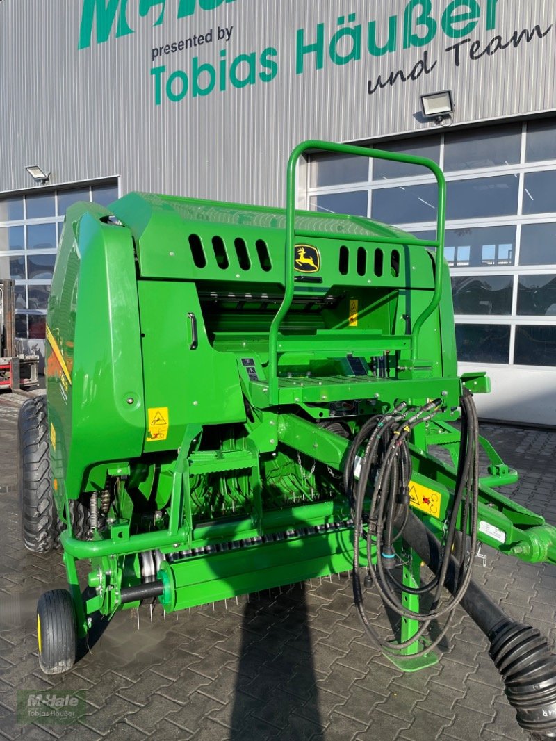 Rundballenpresse du type John Deere F 441 R, Gebrauchtmaschine en Borgholzhausen (Photo 4)