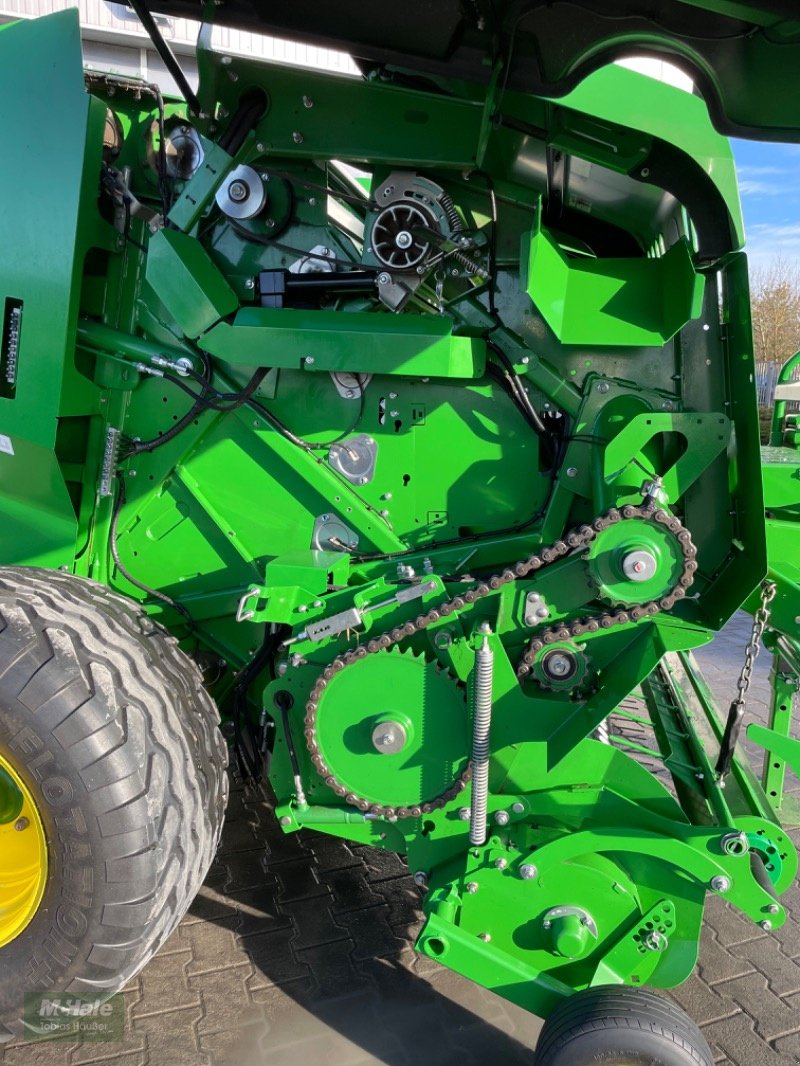 Rundballenpresse типа John Deere F 441 R, Gebrauchtmaschine в Borgholzhausen (Фотография 22)