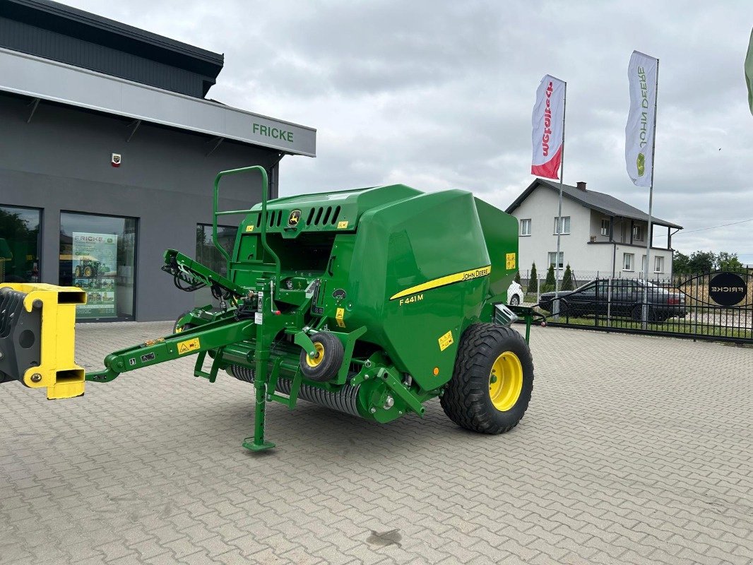 Rundballenpresse Türe ait John Deere F 441M, Neumaschine içinde Mrągowo (resim 5)