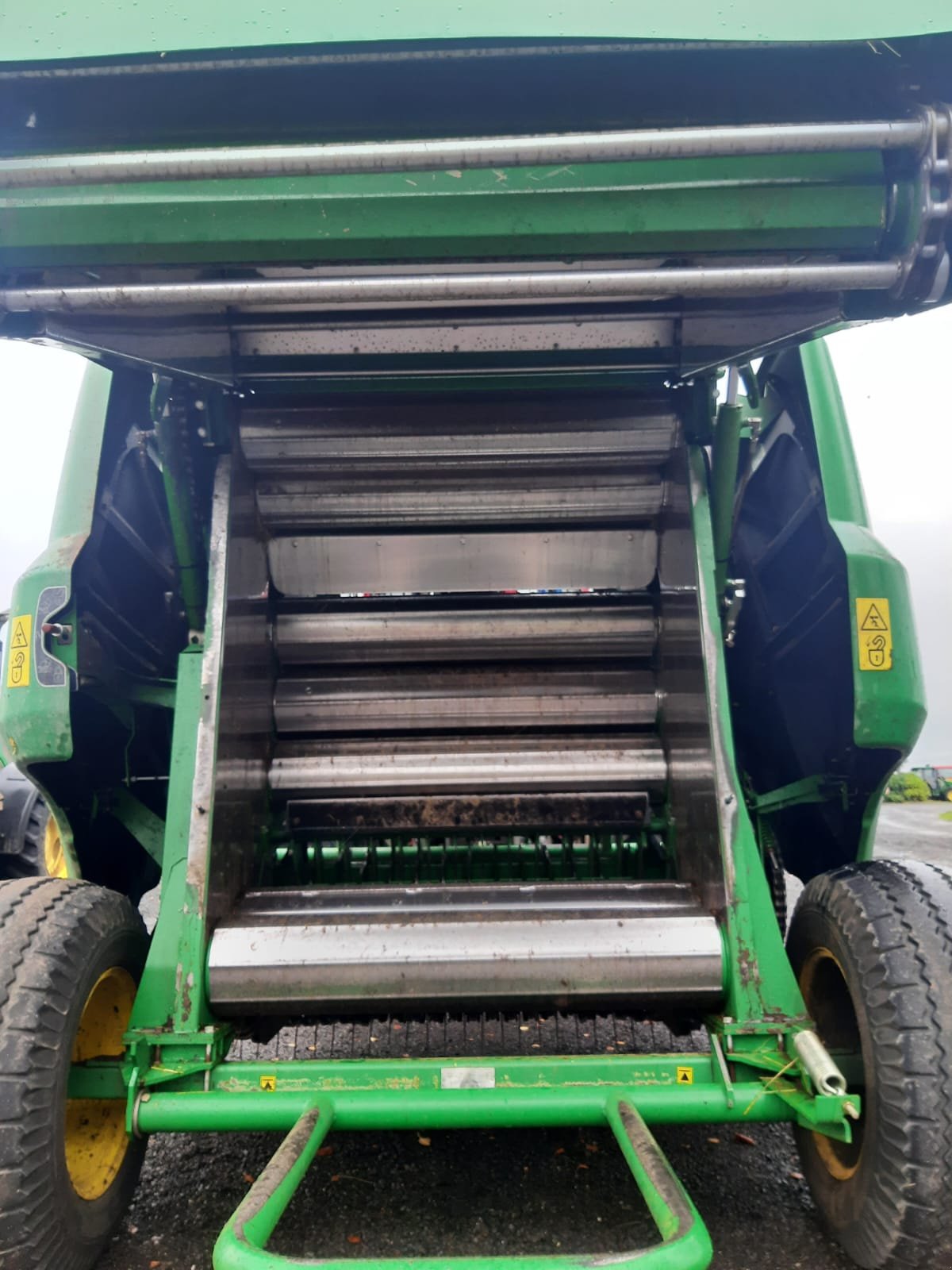 Rundballenpresse van het type John Deere F440, Gebrauchtmaschine in Važec (Foto 9)