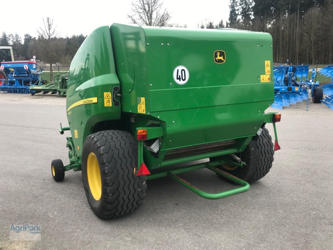 Rundballenpresse van het type John Deere F440R, Gebrauchtmaschine in Kirchdorf (Foto 3)