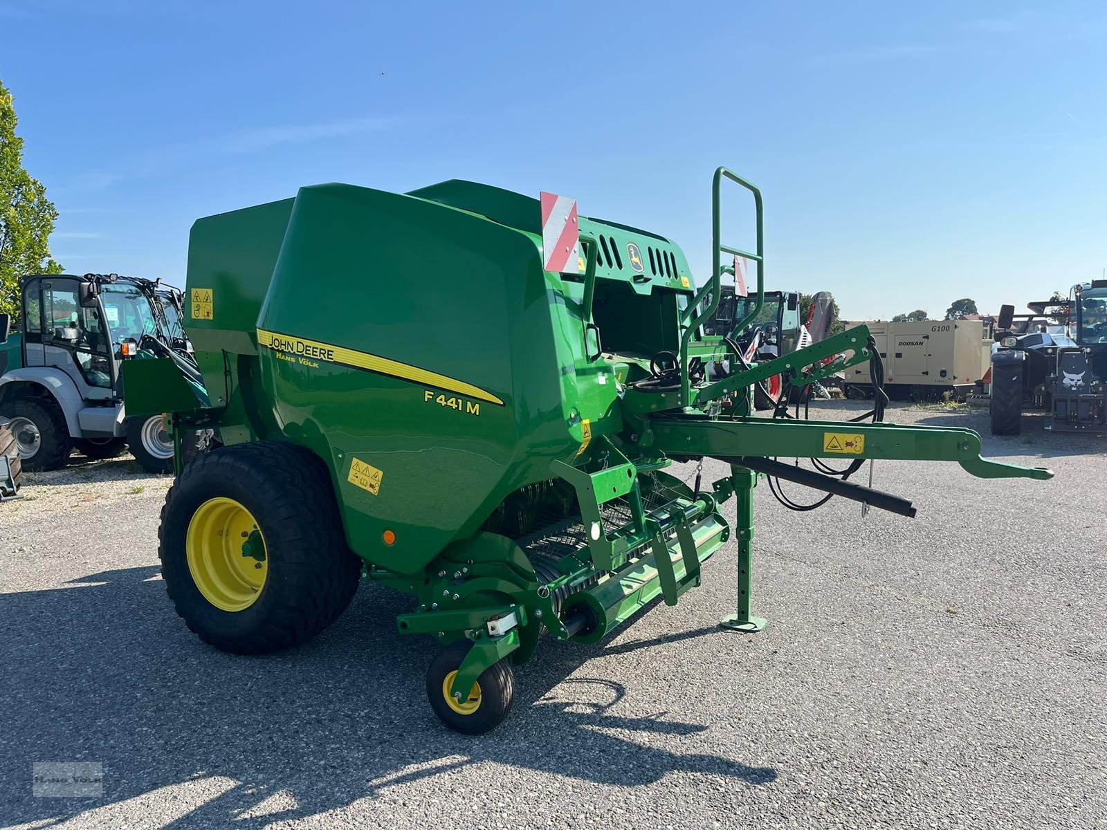 Rundballenpresse типа John Deere F441M, Neumaschine в Antdorf (Фотография 5)