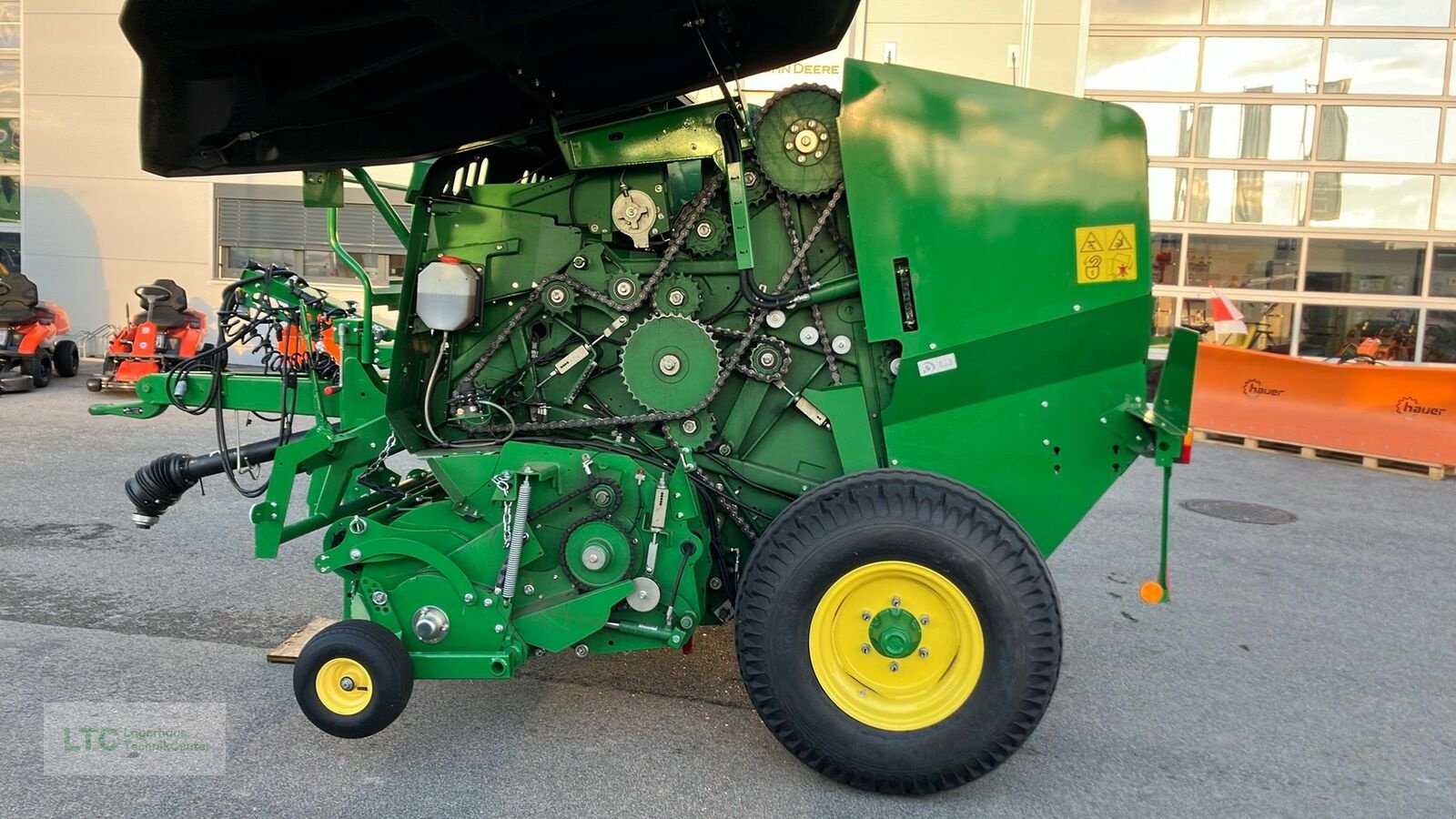 Rundballenpresse typu John Deere F441R HC 25, Vorführmaschine w Redlham (Zdjęcie 13)