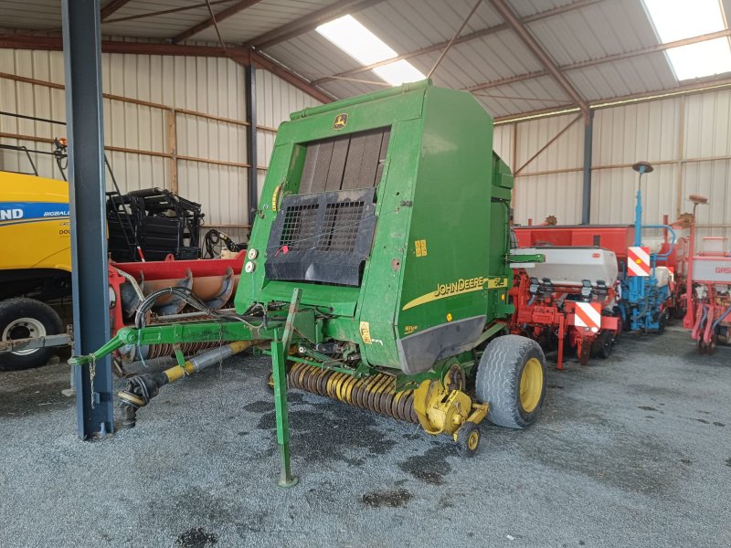 Rundballenpresse of the type John Deere Presse à balles rondes JD 592 John Deere, Gebrauchtmaschine in Le Horps (Picture 1)