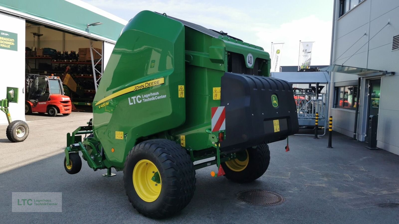 Rundballenpresse tip John Deere V 451 M HC25, Vorführmaschine in Redlham (Poză 4)