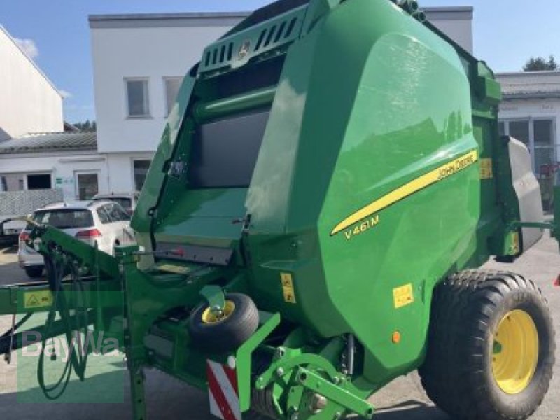 Rundballenpresse des Typs John Deere V 461 M, Gebrauchtmaschine in Waldkirchen (Bild 1)