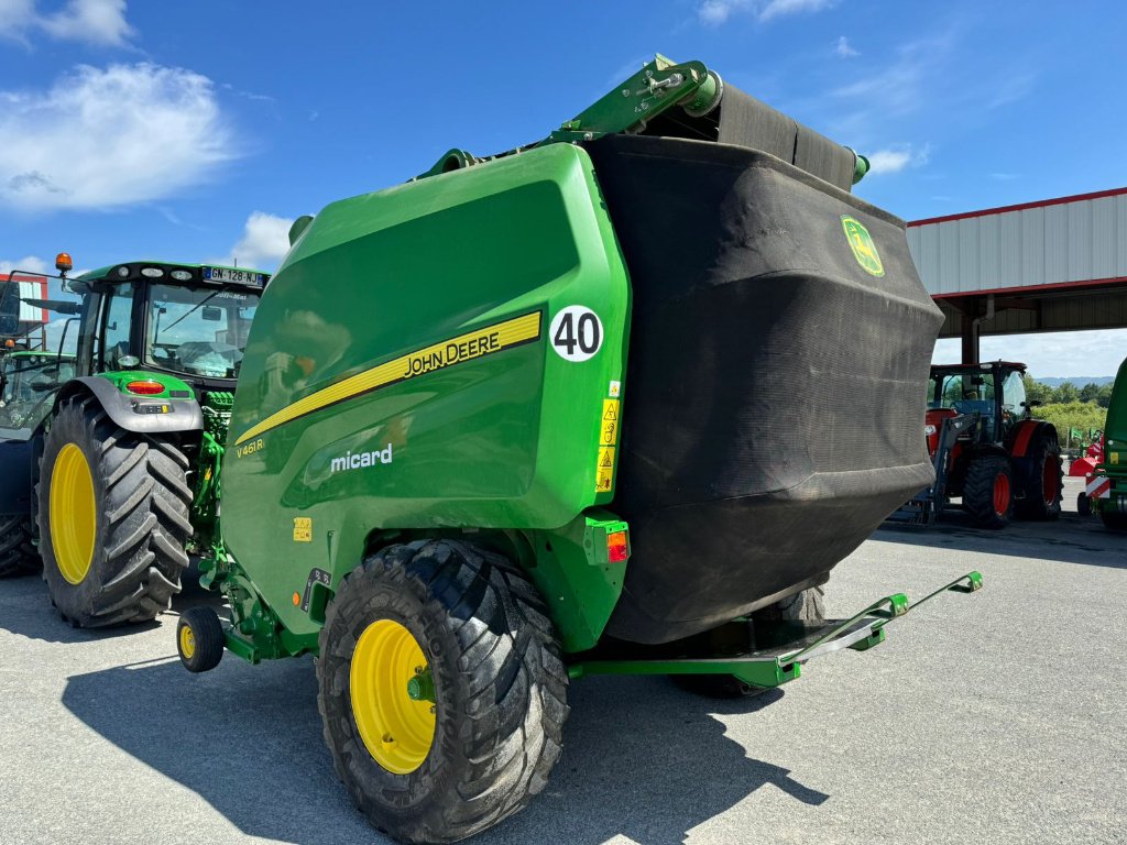 Rundballenpresse Türe ait John Deere V 461 R MAXICUT 13 COUTEAUX  -, Gebrauchtmaschine içinde GUERET (resim 3)