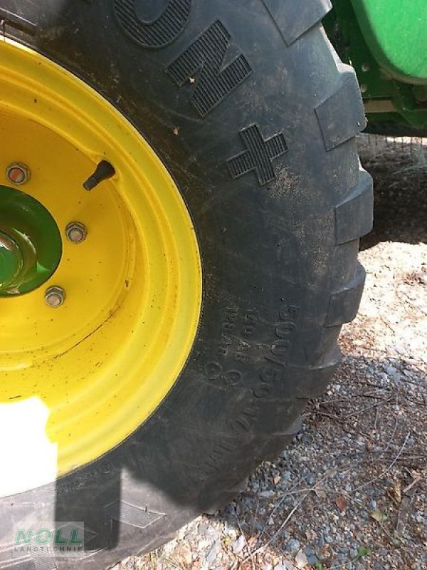 Rundballenpresse typu John Deere V 461M, Gebrauchtmaschine v Limburg (Obrázek 4)