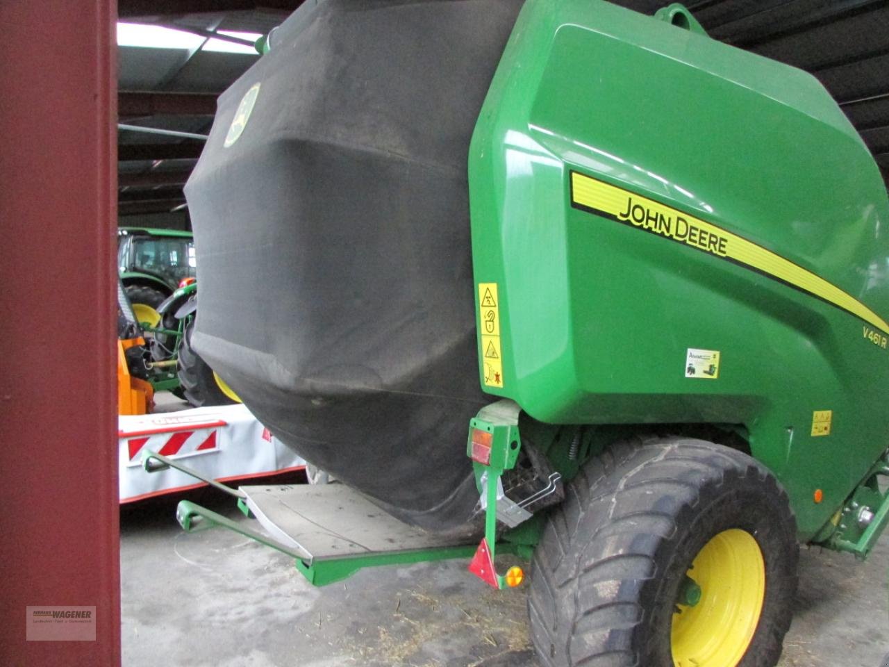 Rundballenpresse van het type John Deere V 461R, Gebrauchtmaschine in Bad Wildungen - Wega (Foto 2)