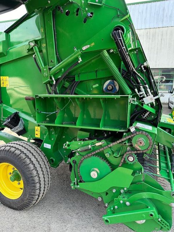 Rundballenpresse του τύπου John Deere V451M, Gebrauchtmaschine σε BOSC LE HARD (Φωτογραφία 5)