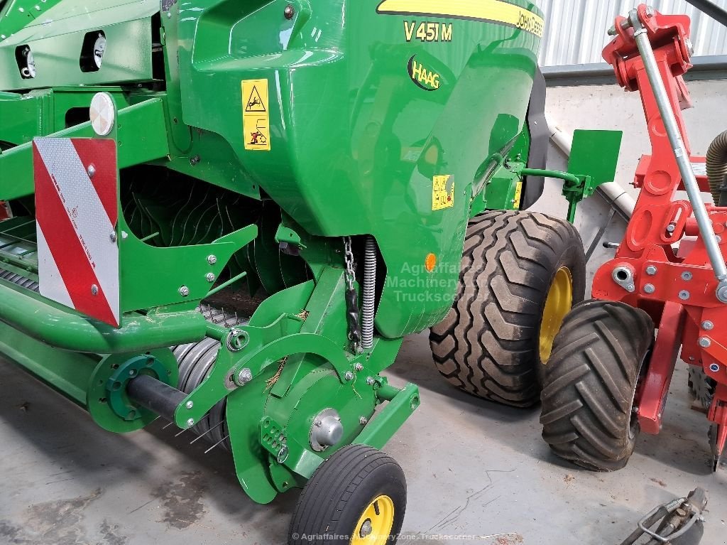 Rundballenpresse typu John Deere V451M, Gebrauchtmaschine v Vogelsheim (Obrázek 4)