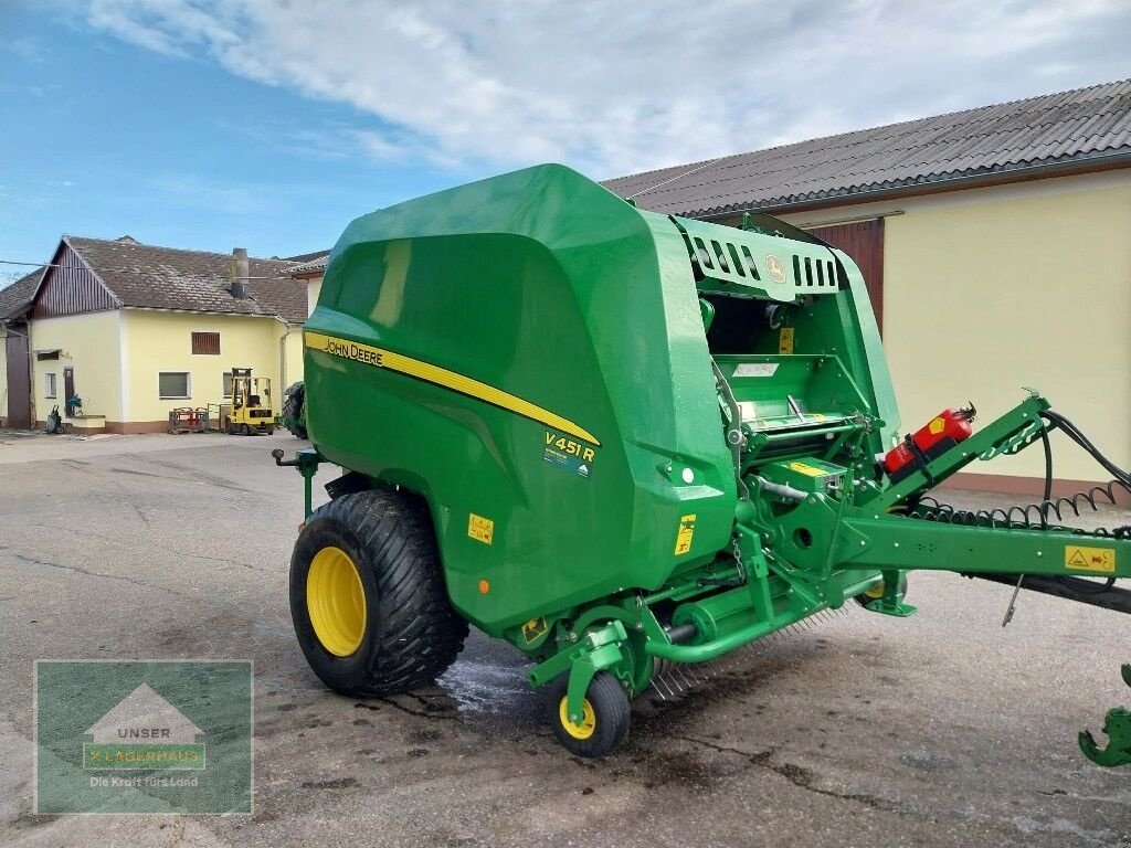 Rundballenpresse des Typs John Deere V451R, Gebrauchtmaschine in Lambach (Bild 5)