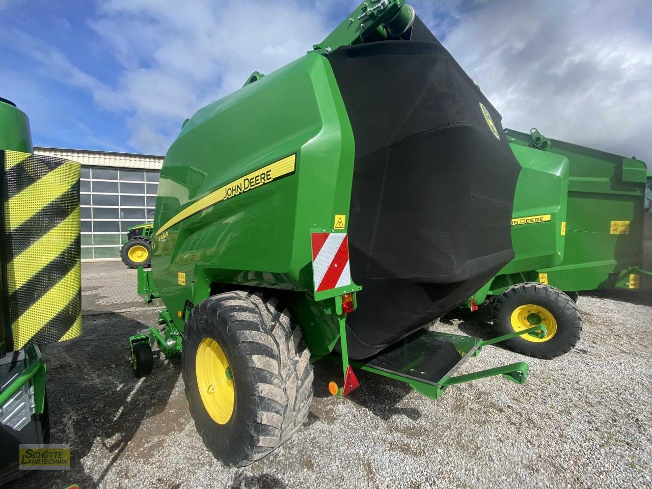 Rundballenpresse typu John Deere V461 R - 671 Bunde, Gebrauchtmaschine v Marsberg-Giershagen (Obrázek 4)